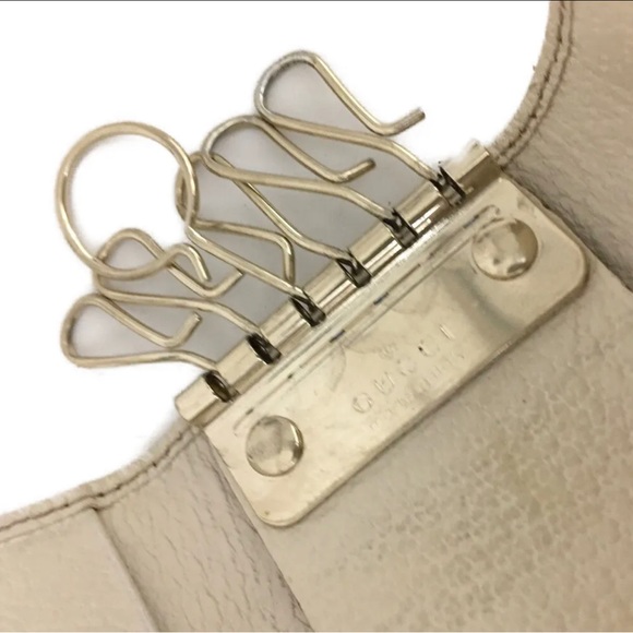 GUCCI Logo Canvas Leather 6 Key Ring Case - Picture 4 of 8